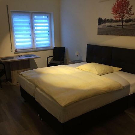 Boardinghaus Modern Living Aparthotel Rottenbach  Bagian luar foto