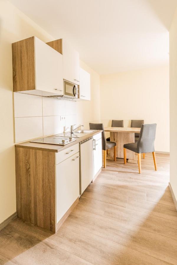 Boardinghaus Modern Living Aparthotel Rottenbach  Bagian luar foto