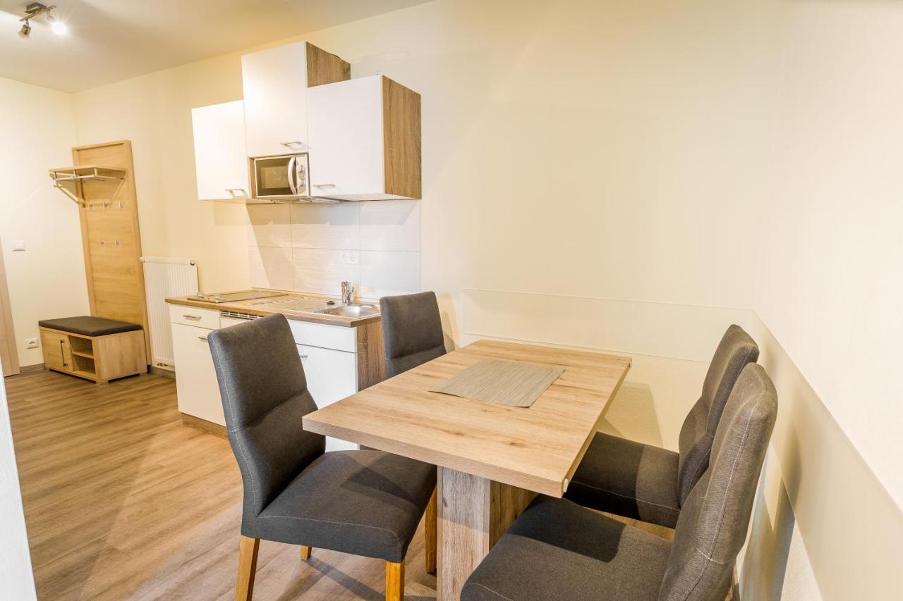 Boardinghaus Modern Living Aparthotel Rottenbach  Bagian luar foto