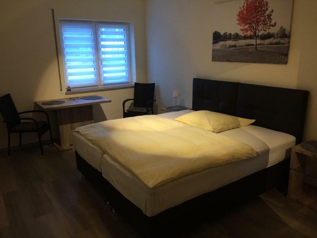 Boardinghaus Modern Living Aparthotel Rottenbach  Bagian luar foto