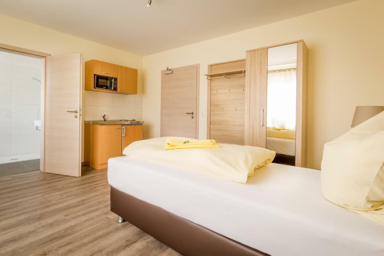 Boardinghaus Modern Living Aparthotel Rottenbach  Bagian luar foto